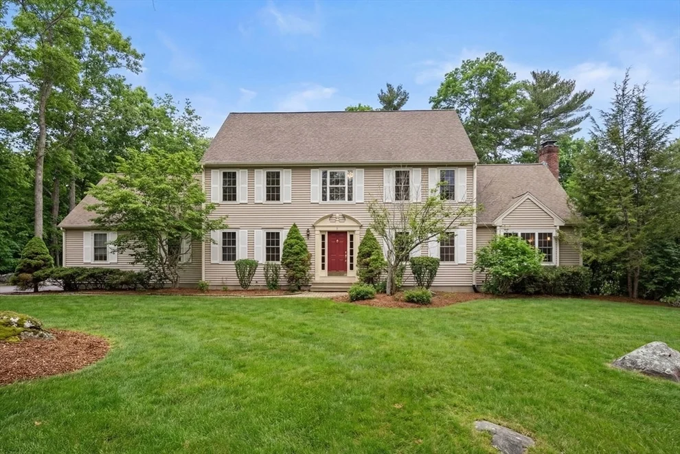 Unit for sale at 9 Old Towne Way, Sturbridge, MA 01518