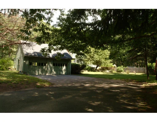 Unit for sale at 17 Oakridge Rd, Sudbury, MA 01776