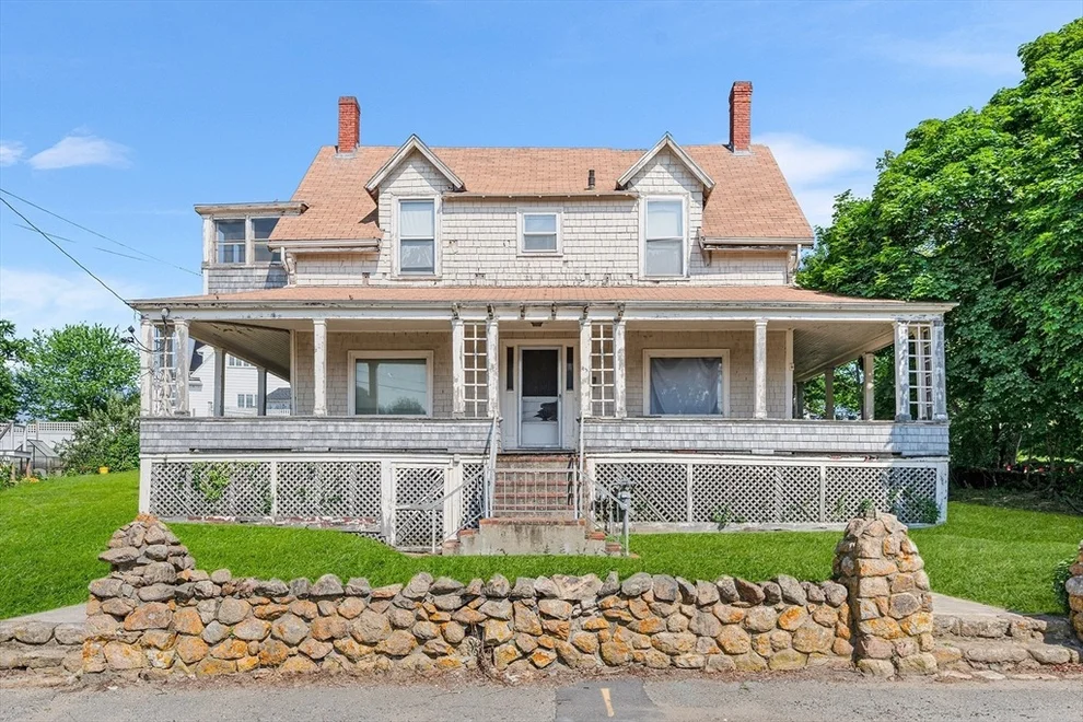 Unit for sale at 45 Beach Road, Gloucester, MA 01930