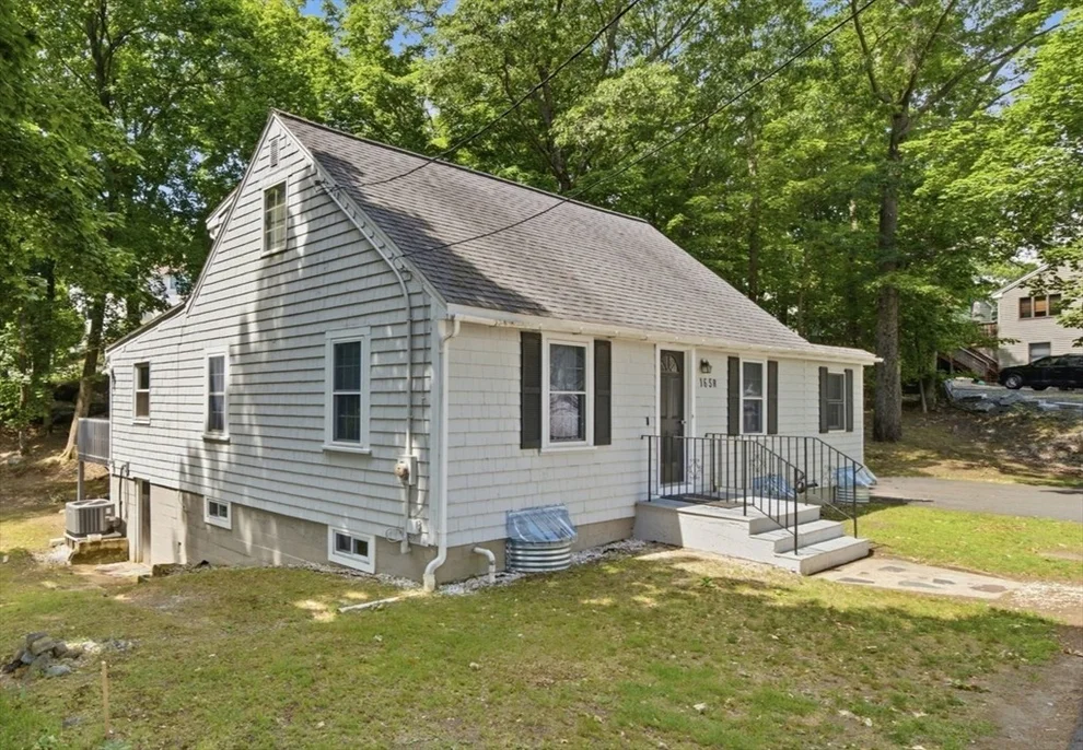 Unit for sale at 165-R Green Street, Stoneham, MA 02180