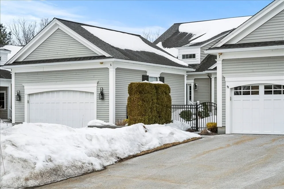 Unit for sale at 6 Lydias Way, Northborough, MA 01532