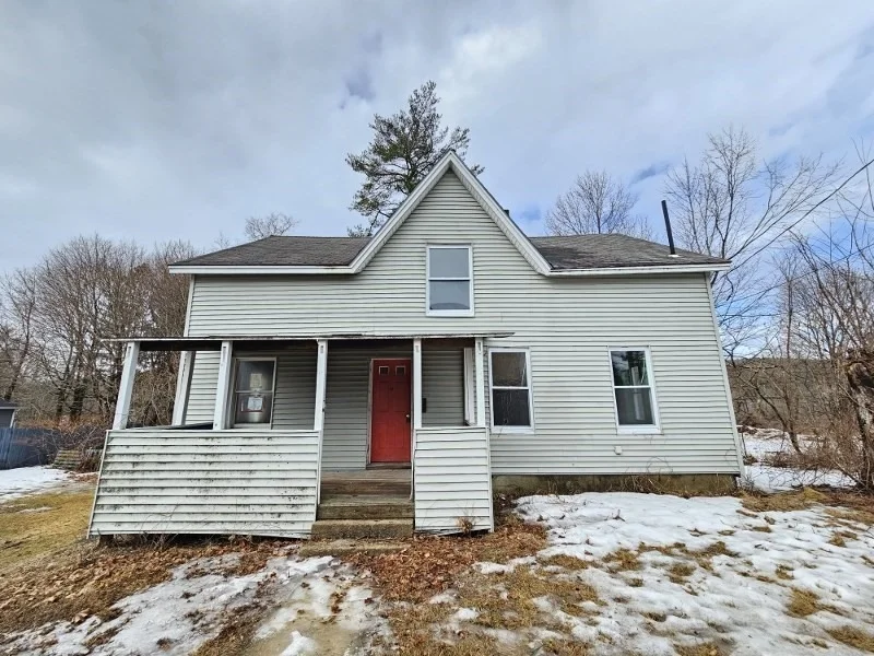 Unit for sale at 26 Maple St, Athol, MA 01331