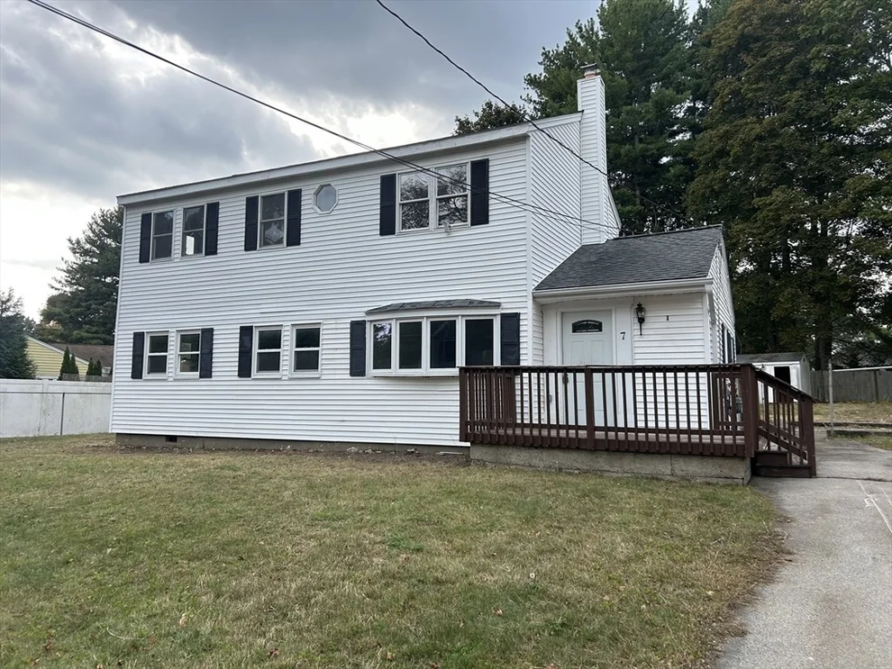 Unit for sale at 7 Ox Road, Billerica, MA 01821