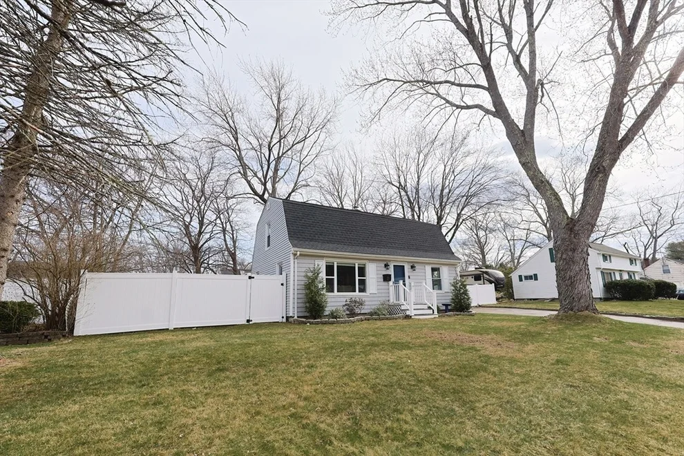 Unit for sale at 23 Linden St, Oxford, MA 01540