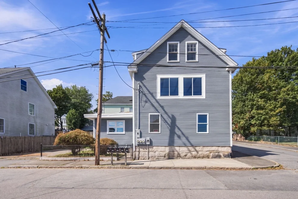 Unit for sale at 133 State St, New Bedford, MA 02740