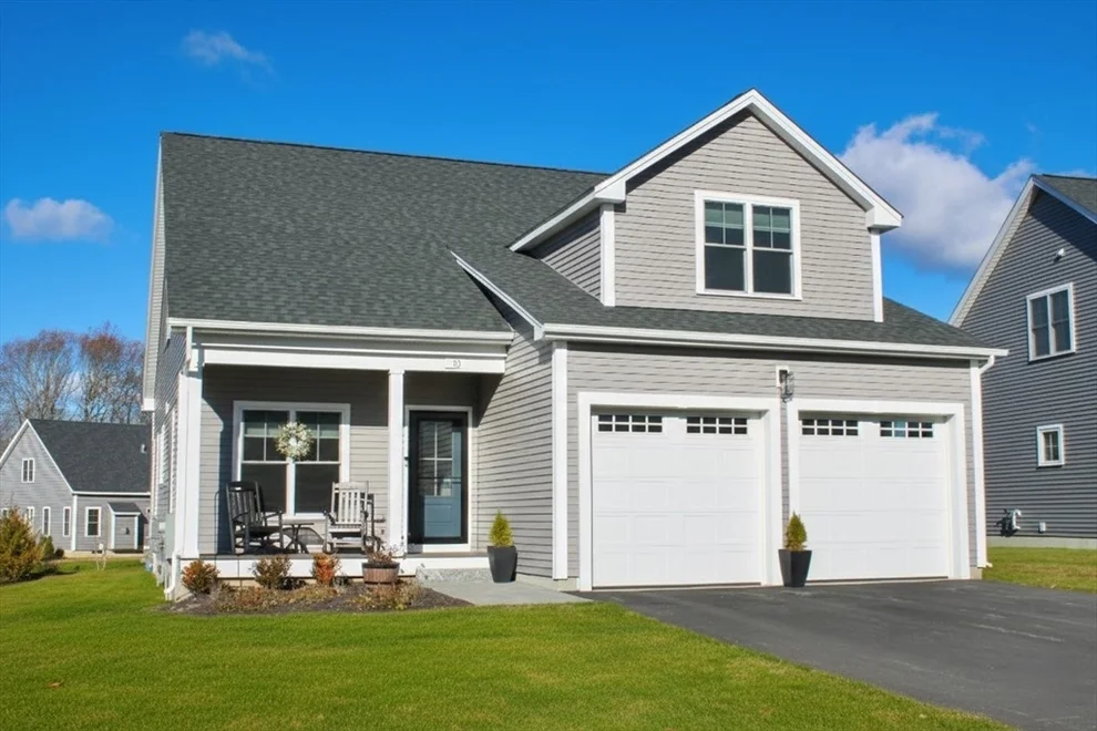 Unit for sale at 10 Salisbury Hill Blvd, Worcester, MA 01609