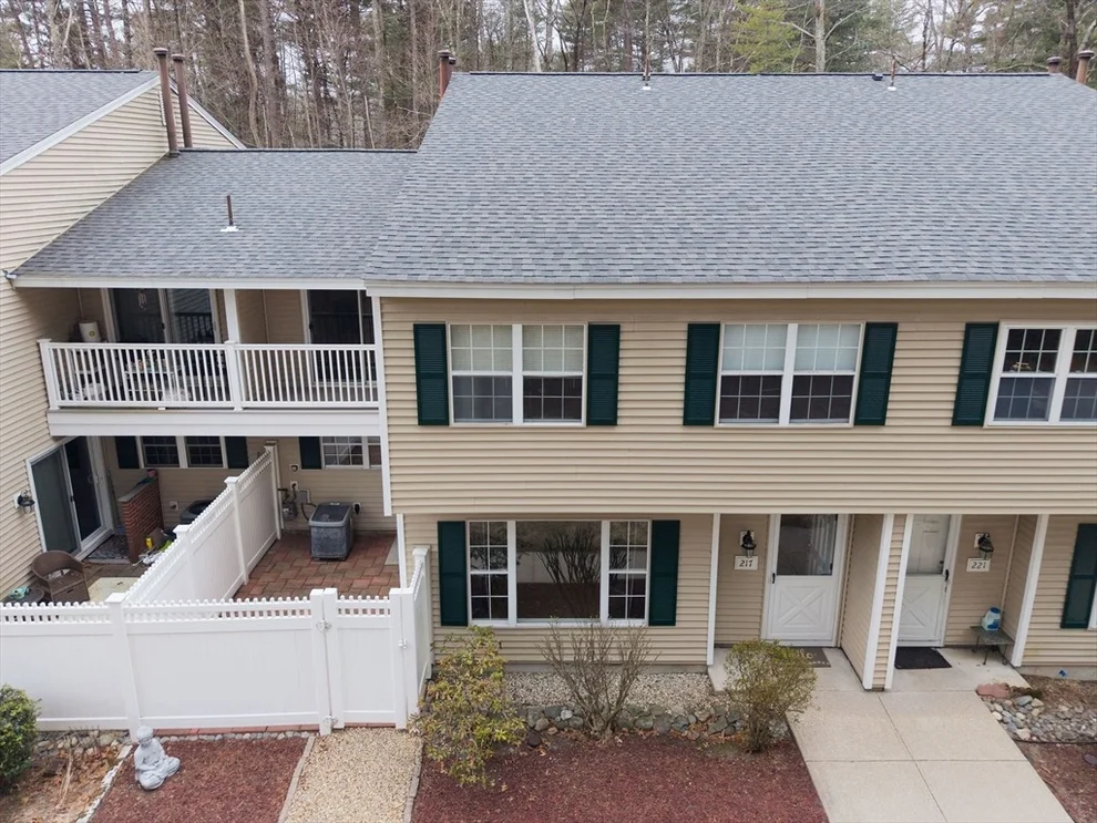 Unit for sale at 217 Edgebrook Dr, Boylston, MA 01505