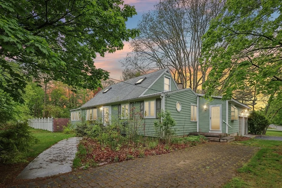 Unit for sale at 24 Richard Dr, Hanover, MA 02339