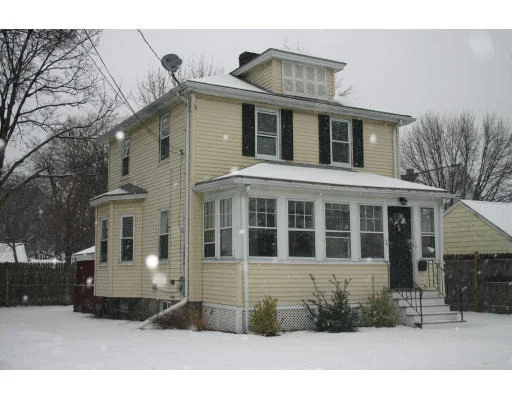 Unit for sale at 34 Ellis St, Quincy, MA 02169