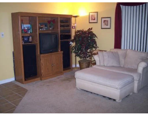 Unit for sale at 7 Village Hill Lane, Natick, MA 01760