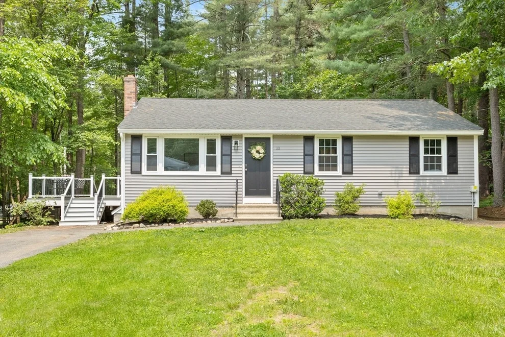 Unit for sale at 10 Simonne Ln, Pepperell, MA 01463