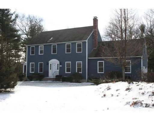 Unit for sale at 41 Madison Ave, Franklin, MA 02038