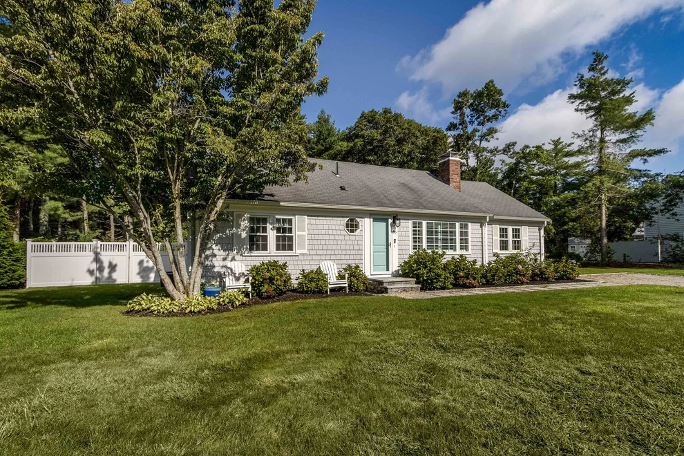 Unit for sale at 86 Mooring Dr, Barnstable, MA 02635