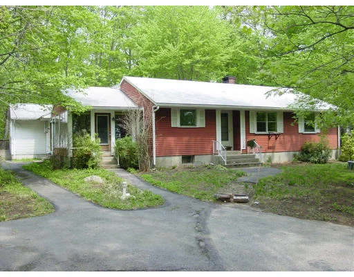 Unit for sale at 40 Estabrook Rd., Carlisle, MA 01741