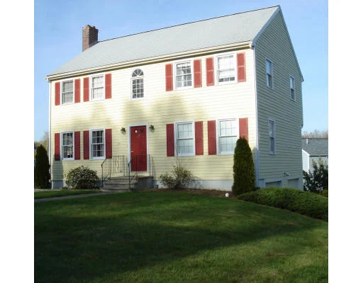 Unit for sale at 20 Bellmore Road, Framingham, MA 01702