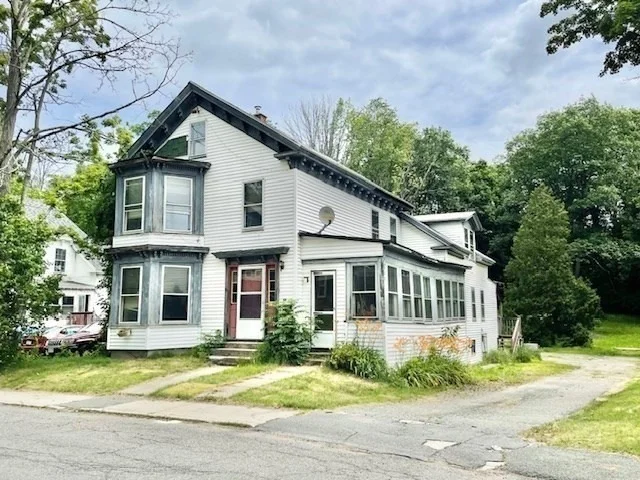 Unit for sale at 39 Summer St, Athol, MA 01331