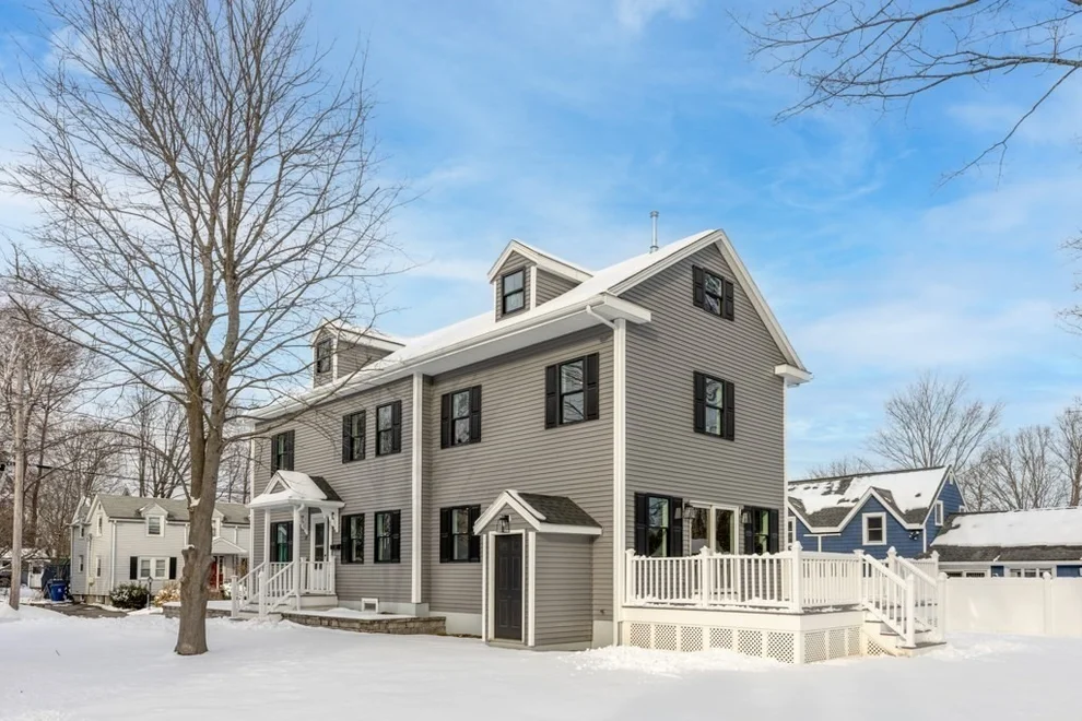 Unit for sale at 12 Emerald St, Wakefield, MA 01880