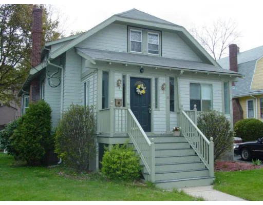 Unit for sale at 38 Brookfield Rd, Waltham, MA 02452