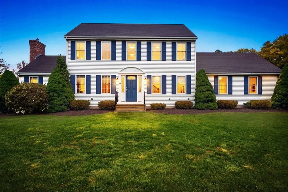Unit for sale at 10 Wilson Drive, Uxbridge, MA 01569