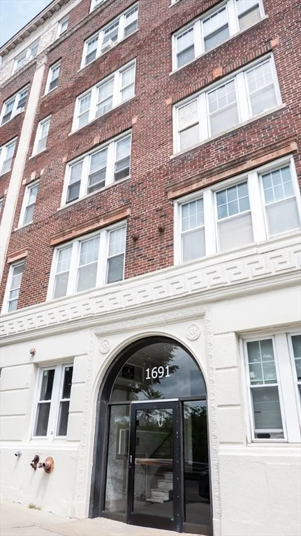 Unit for sale at 1691 Commonwealth Ave, Boston, MA 02135