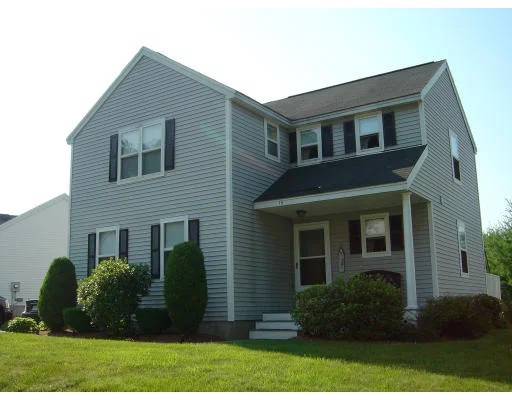 Unit for sale at 19 Crestview Lane, Westminster, MA 01473