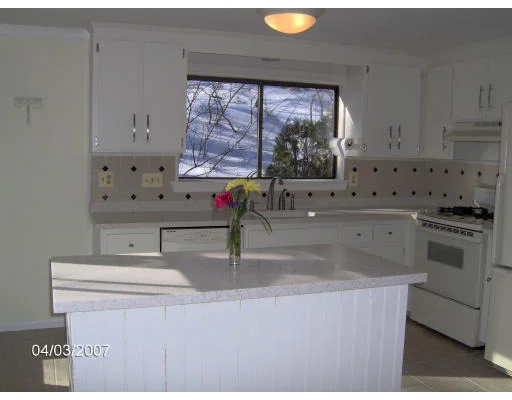 Unit for sale at 18 Meeting House Path, Ashland, MA 01721