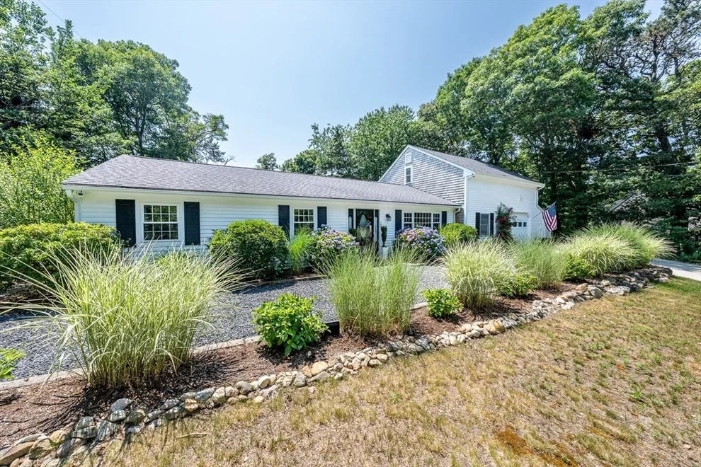 Unit for sale at 25 Frances Helen Rd, Yarmouth, MA 02675