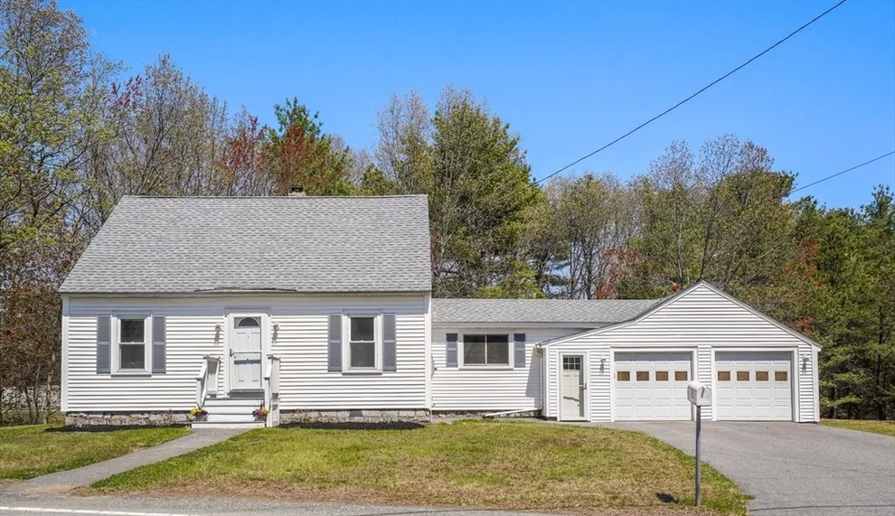 Unit for sale at 54 Meadowbrook Rd, Chelmsford, MA 01863