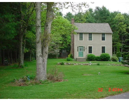 Unit for sale at 6 Bonney Briar Drive, Plymouth, MA 02360