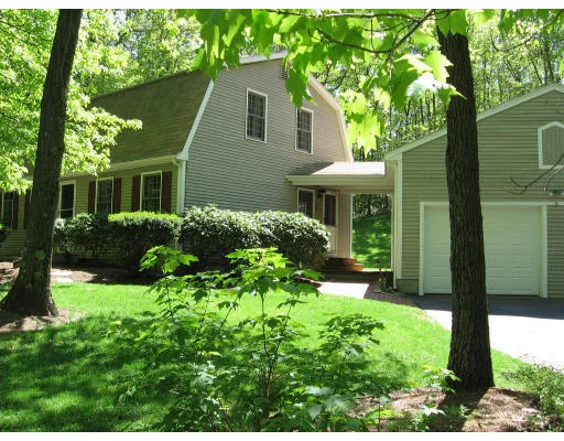 Unit for sale at 9 Running Brook Cir, Ashland, MA 01721