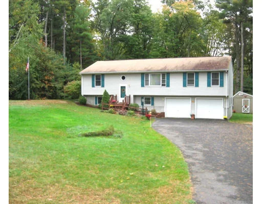 Unit for sale at 19 Robin Lane, Belchertown, MA 01007