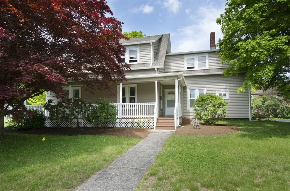 Unit for sale at 82 Slater St, Webster, MA 01570
