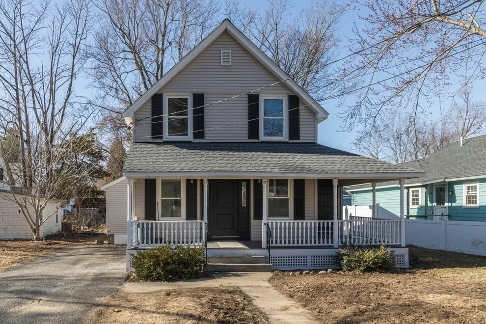 Unit for sale at 32 Kirby Avenue, Lunenburg, MA 01462