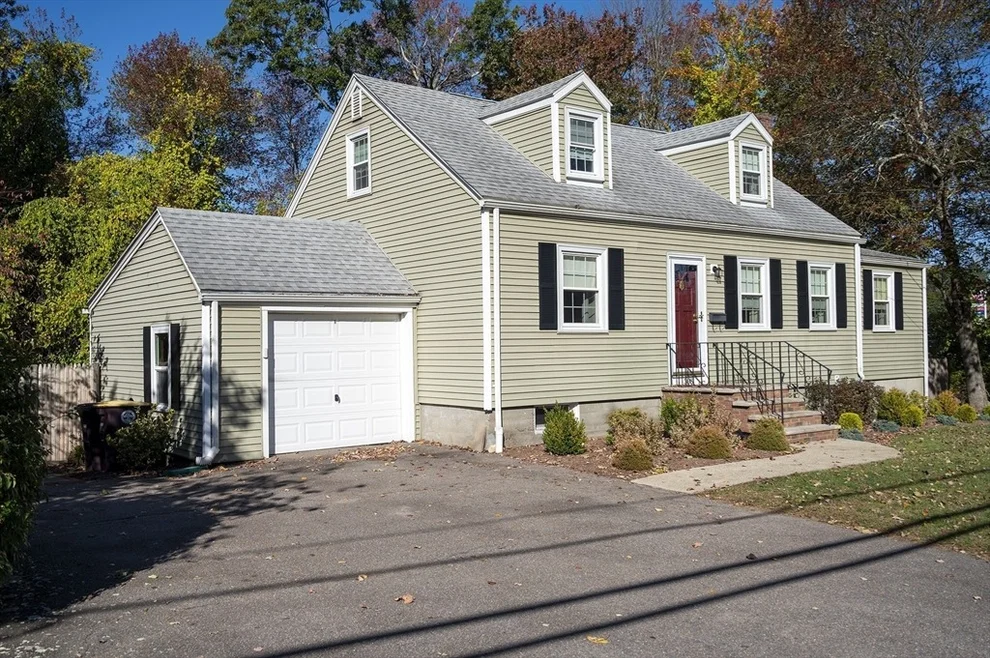 Unit for sale at 308 Forest St, Weymouth, MA 02190