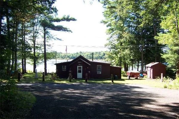 Unit for sale at 280 King Rd, Athol, MA 01331