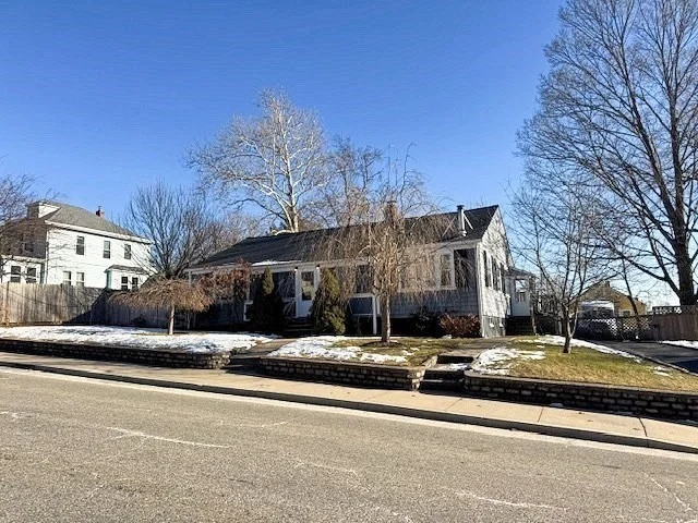 Unit for sale at 50 Blackstone St, Cumberland, RI 02864