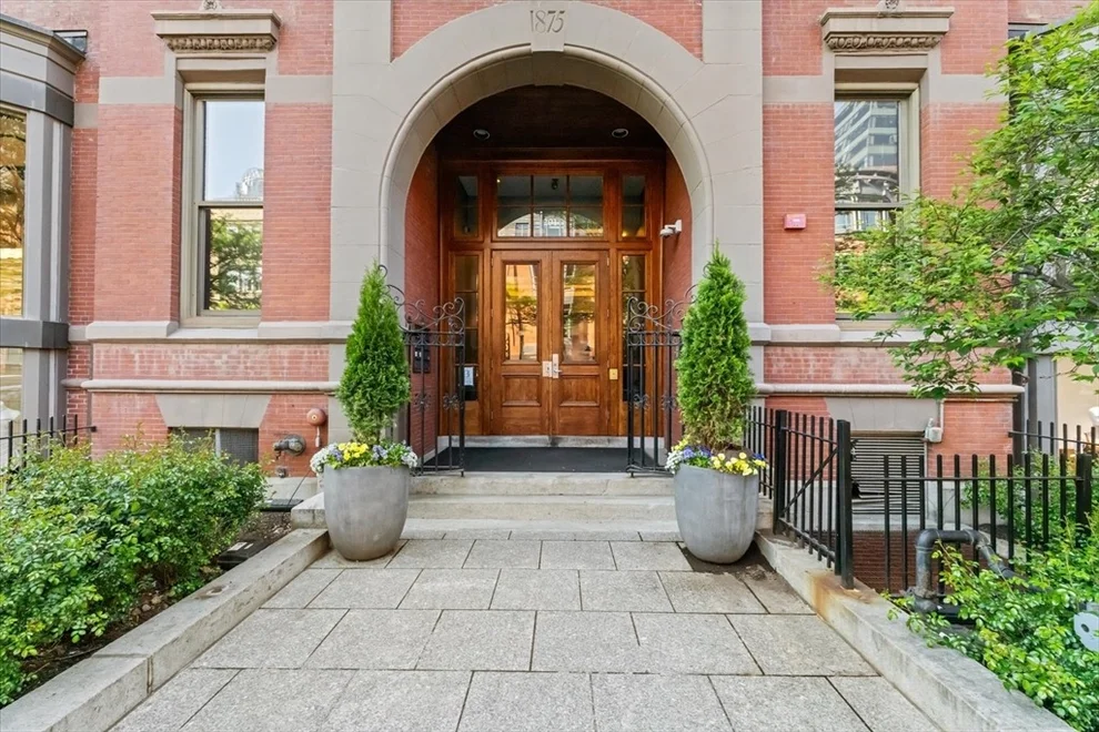 Unit for sale at 201 Newbury St, Boston, MA 02116