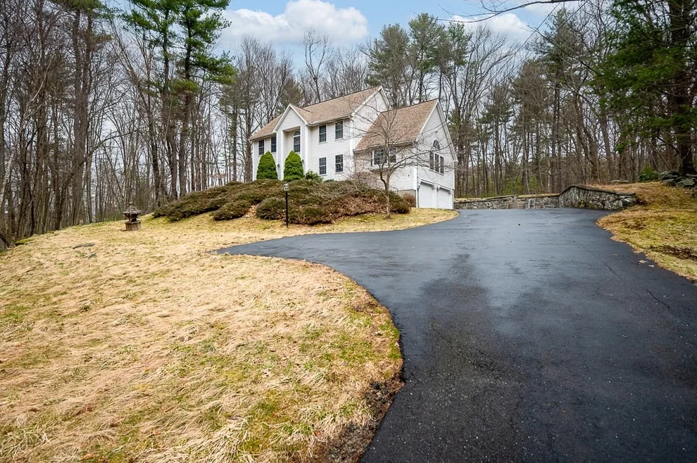 Unit for sale at 356 Church Street, Northborough, MA 01532
