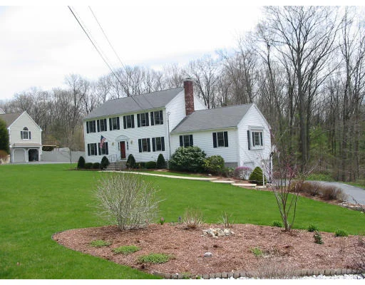 Unit for sale at 3 Tina Rd, Milford, MA 01757