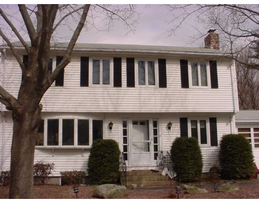Unit for sale at 2 Atlas Rd, Sharon, MA 02067