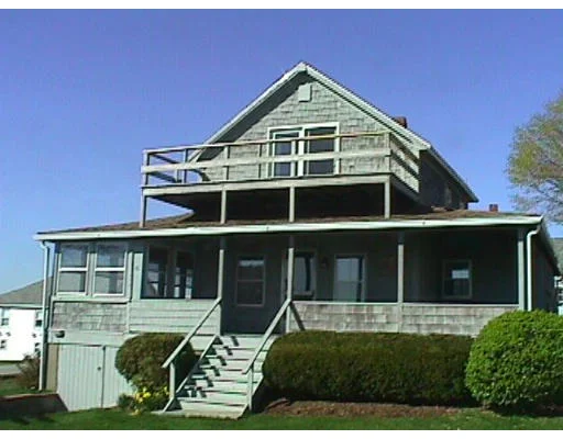 Unit for sale at 42 Middle Rd, Ipswich, MA 01938