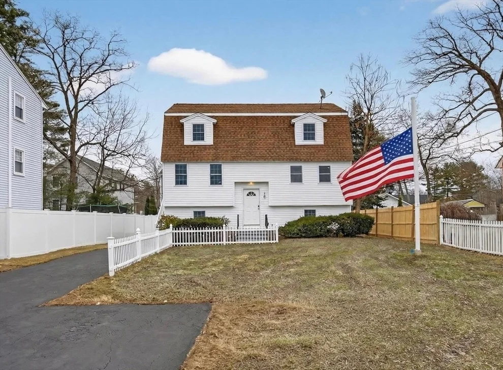 Unit for sale at 14 Cedarwood Rd, Billerica, MA 01821
