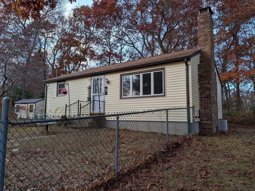 Unit for sale at 5 Trask Rd, Plymouth, MA 02360