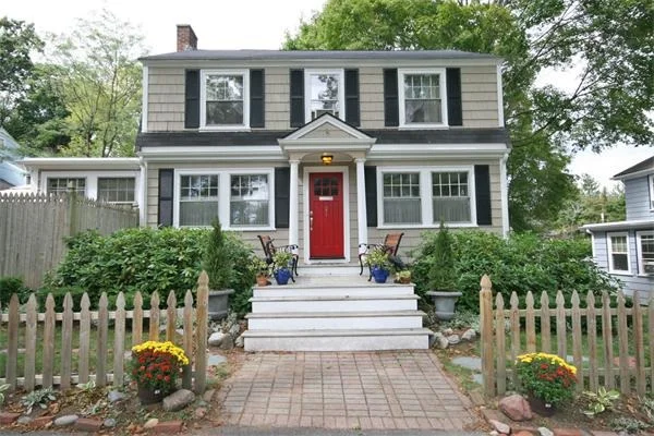 Unit for sale at 21 Central Terrace, Newton, MA 02466