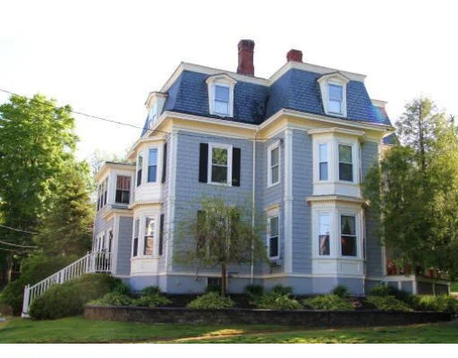 Unit for sale at 7 Manning Street, Ipswich, MA 01938