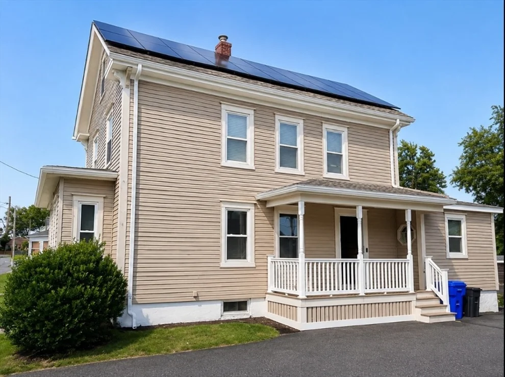Unit for sale at 35 Jefferson St, Taunton, MA 02780