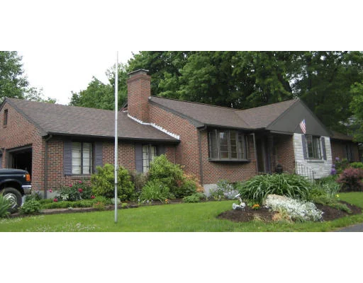 Unit for sale at 6 Tremont St, Maynard, MA 01754