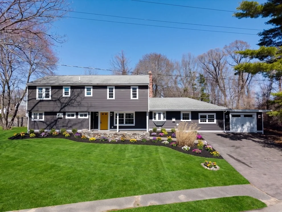 Unit for sale at 48 Bradford Rd, Natick, MA 01760