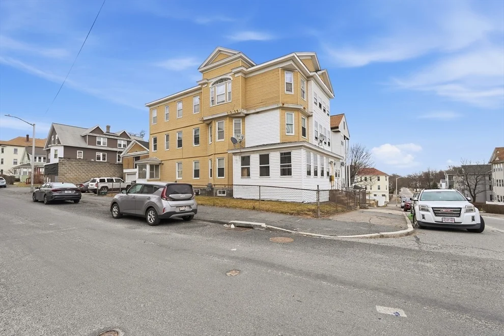 Unit for sale at 61 Cohasset St, Worcester, MA 01604