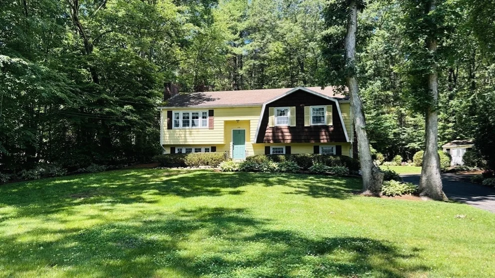 Unit for sale at 152 Forest Street, Franklin, MA 02038